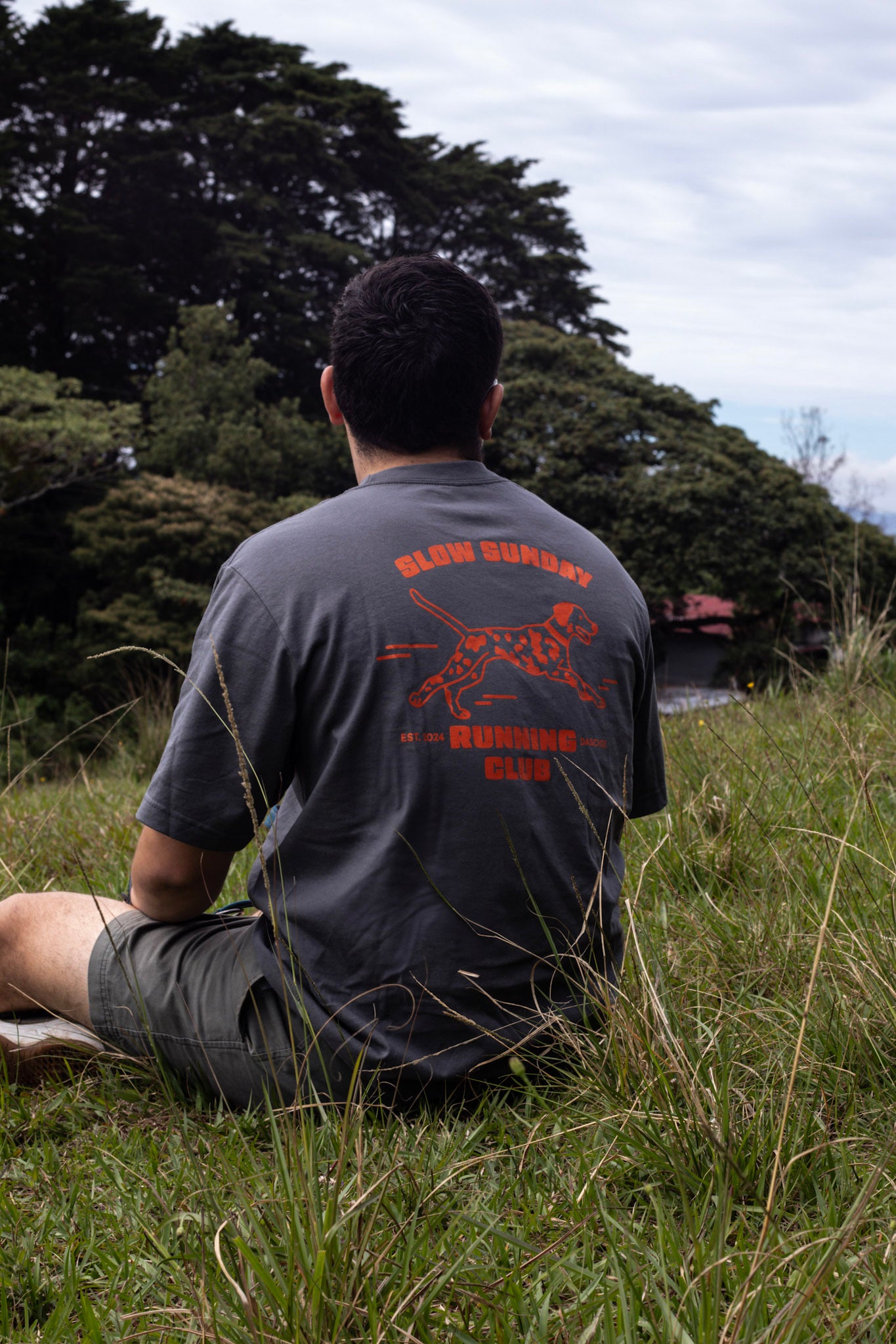 Slow Sunday Running Club - T-shirt