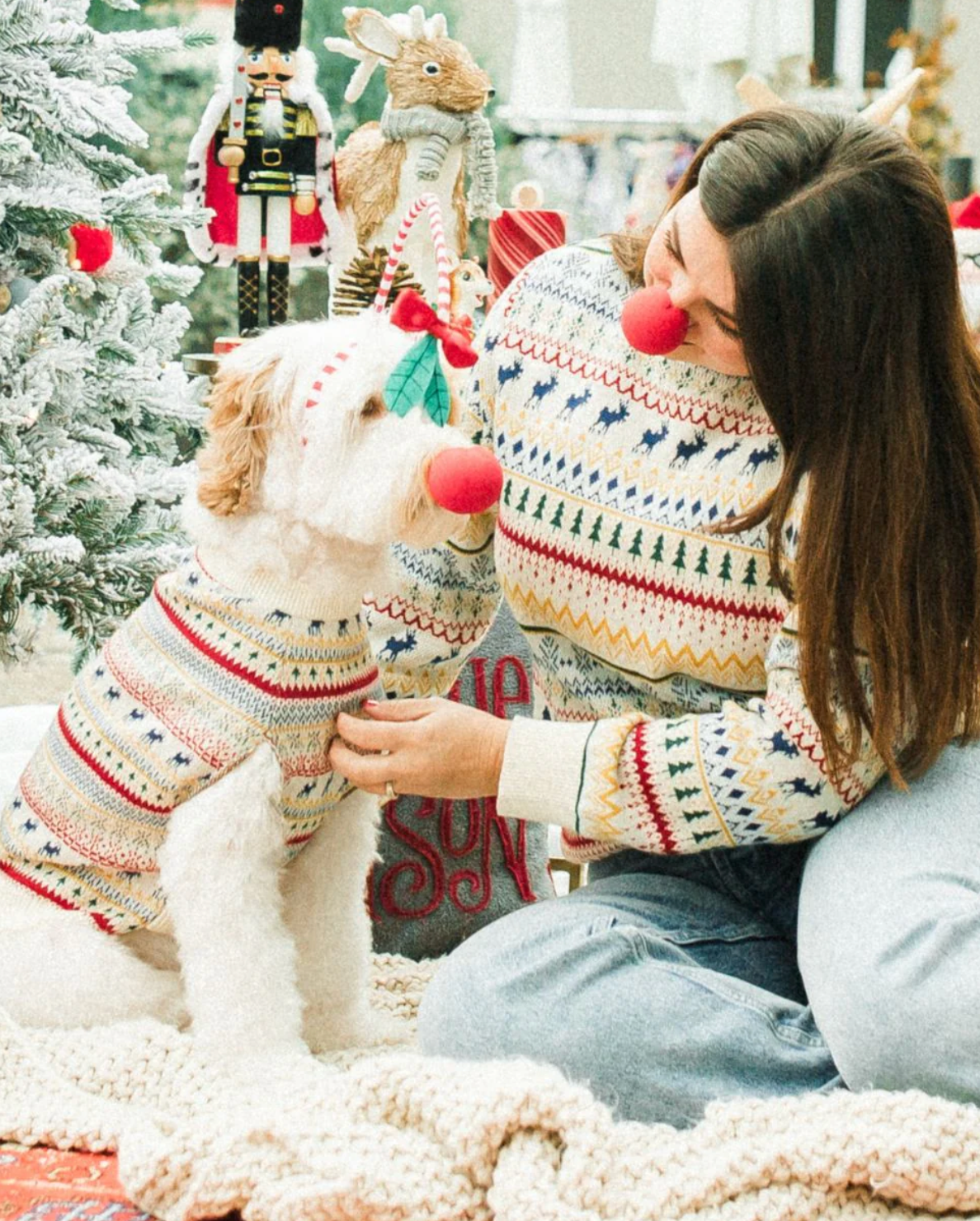Mistletoe Sweater - Perris GT