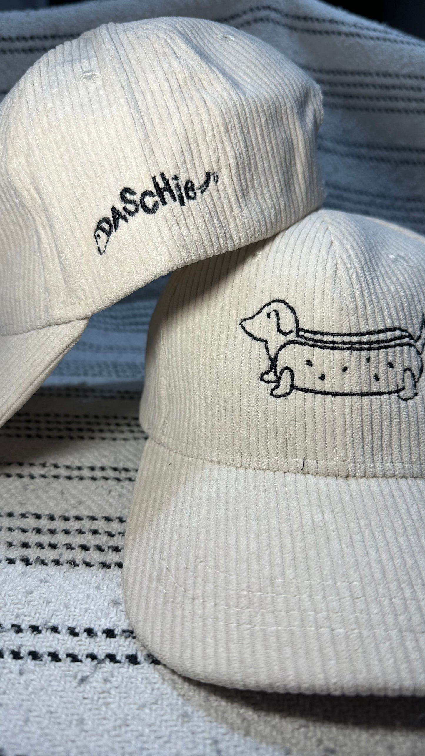 Gorra Salchi-HotDog Corduroy